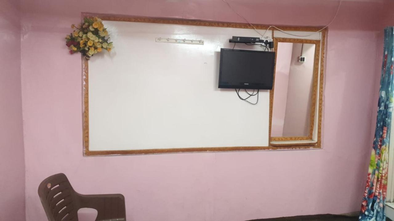 Lake Boulevard Guest House Srīnagar Dış mekan fotoğraf